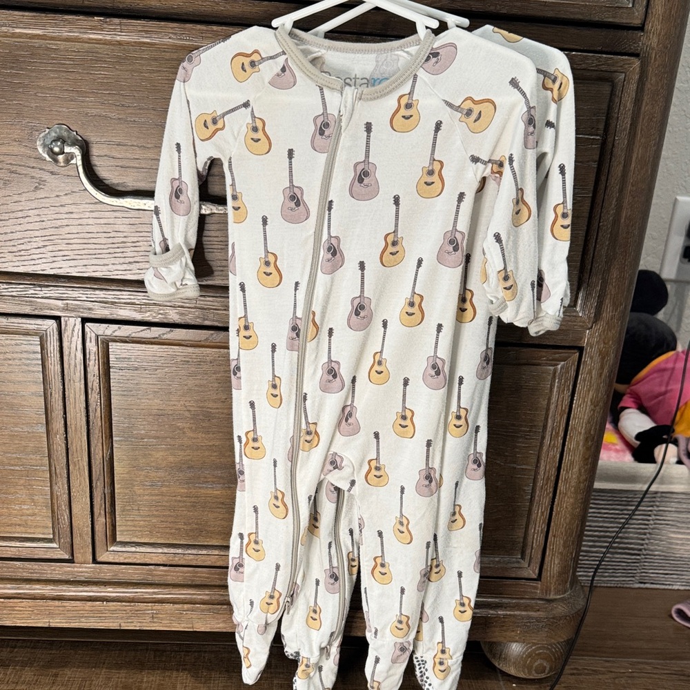 Bestaroo Baby Onesie with Guitar Design modal soft